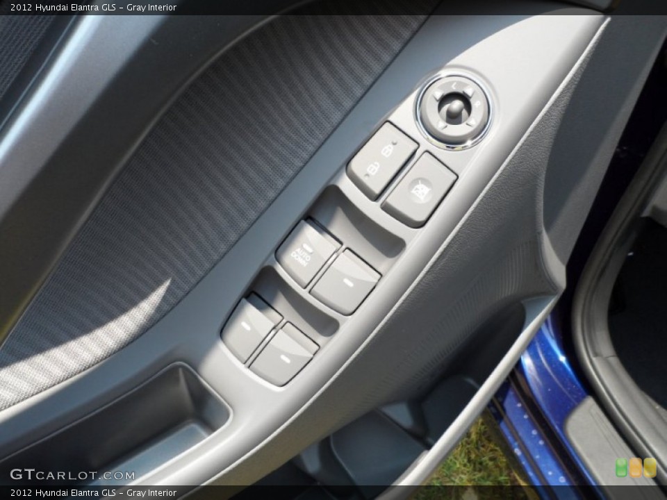 Gray Interior Controls for the 2012 Hyundai Elantra GLS #50338082