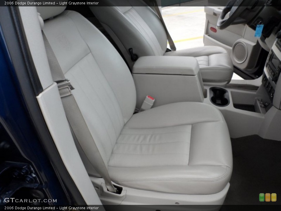 Light Graystone Interior Photo for the 2006 Dodge Durango Limited #50340044