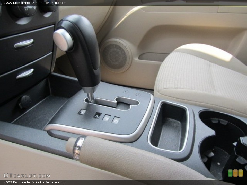Beige Interior Transmission for the 2009 Kia Sorento LX 4x4 #50340194