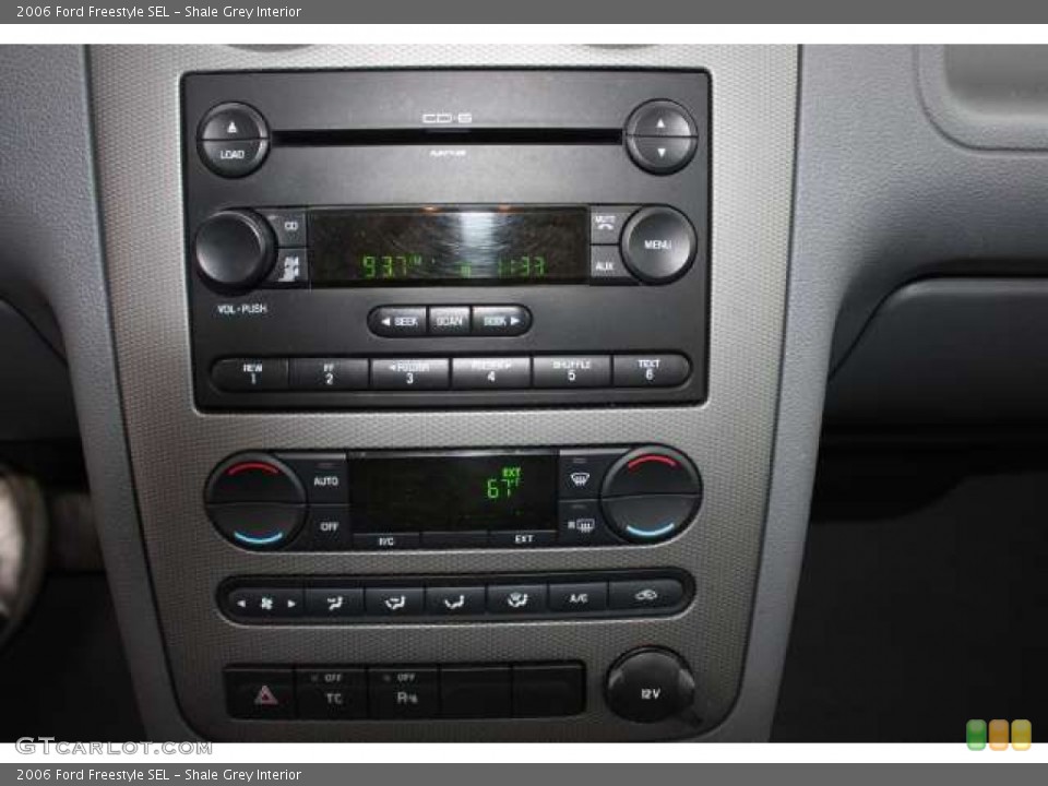 Shale Grey Interior Controls for the 2006 Ford Freestyle SEL #50340680