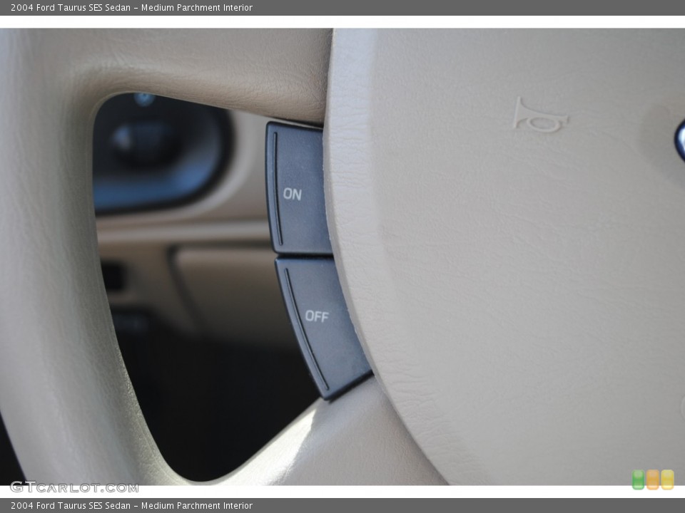 Medium Parchment Interior Controls for the 2004 Ford Taurus SES Sedan #50341520
