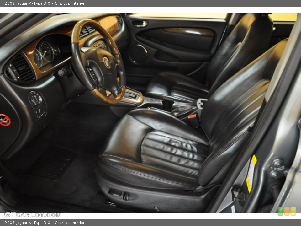 Charcoal Interior Photo for the 2003 Jaguar X-Type 3.0 #50343207