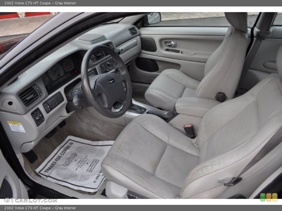 Gray Interior Photo for the 2002 Volvo C70 HT Coupe #50345400