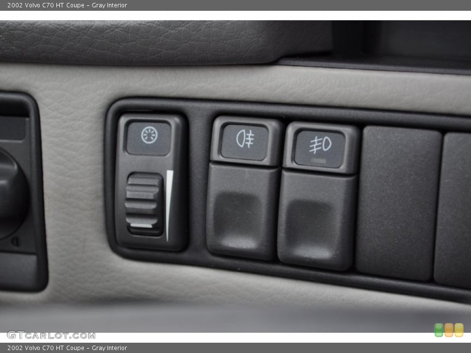 Gray Interior Controls for the 2002 Volvo C70 HT Coupe #50345583