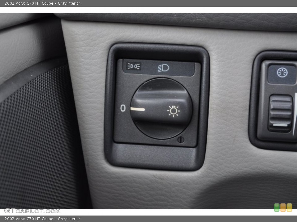 Gray Interior Controls for the 2002 Volvo C70 HT Coupe #50345595