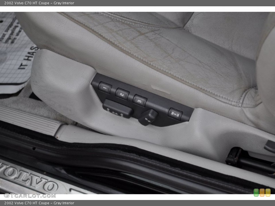 Gray Interior Controls for the 2002 Volvo C70 HT Coupe #50345634
