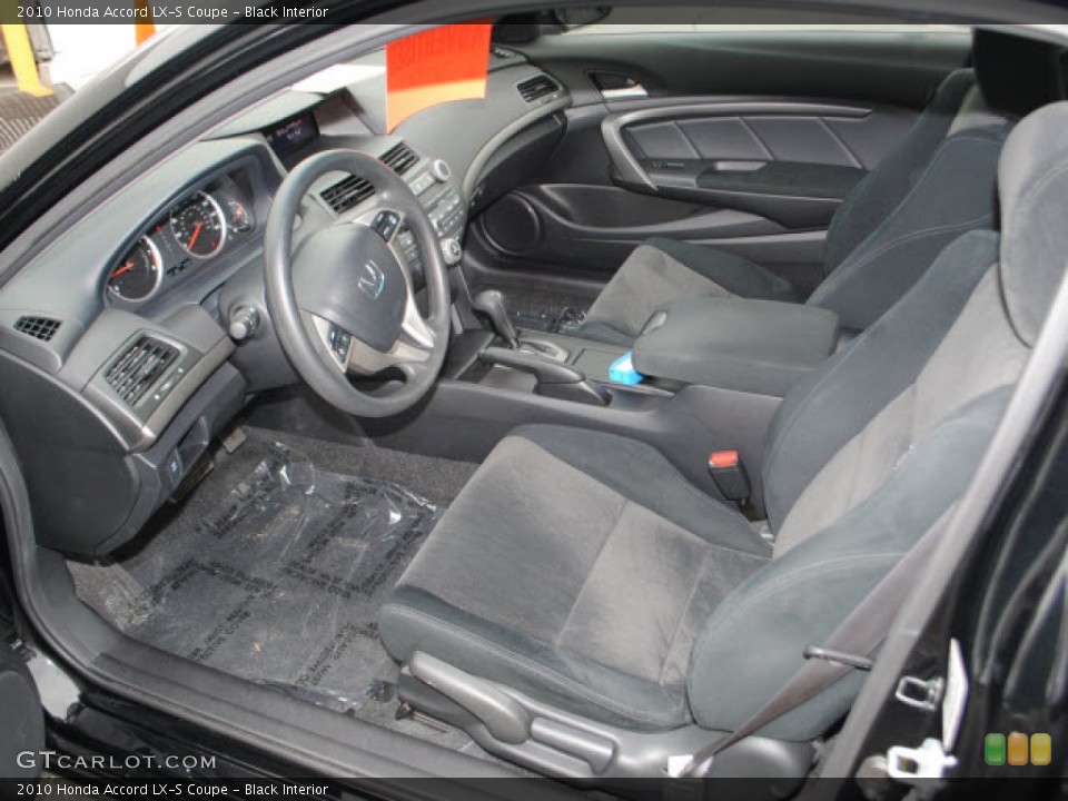Black Interior Photo for the 2010 Honda Accord LX-S Coupe #50348133