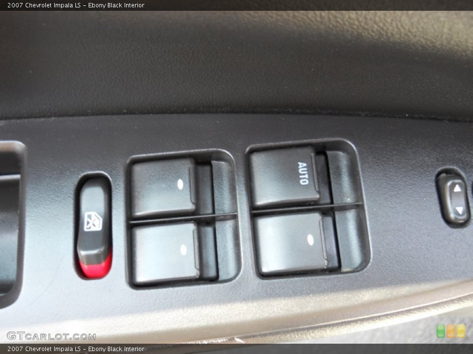 Ebony Black Interior Controls for the 2007 Chevrolet Impala LS #50350887