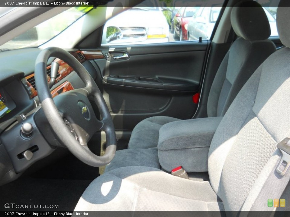 Ebony Black Interior Photo for the 2007 Chevrolet Impala LS #50351070