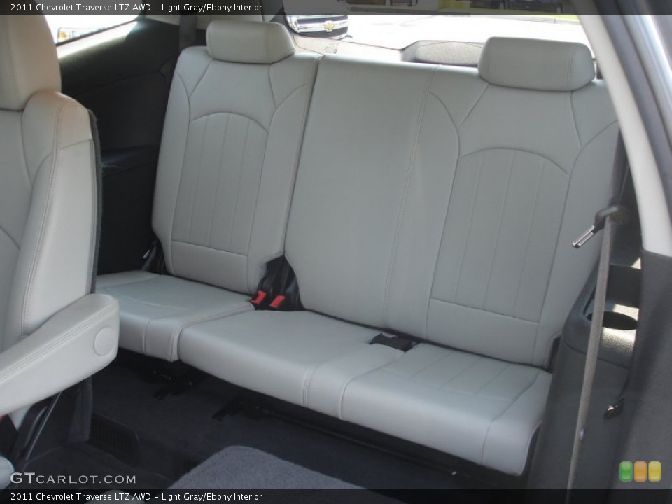 Light Gray/Ebony Interior Photo for the 2011 Chevrolet Traverse LTZ AWD #50354400