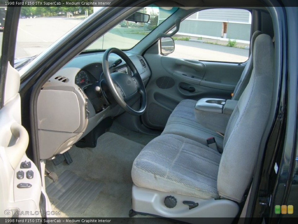 Medium Graphite Interior Photo for the 1998 Ford F150 STX SuperCab #50357160