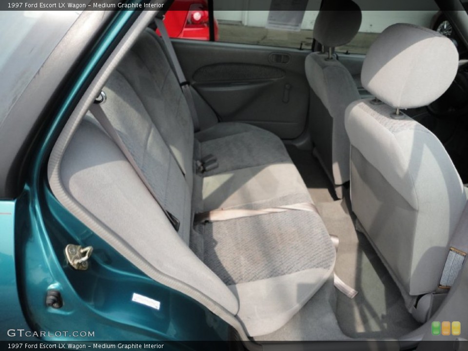 Medium Graphite Interior Photo for the 1997 Ford Escort LX Wagon #50357544
