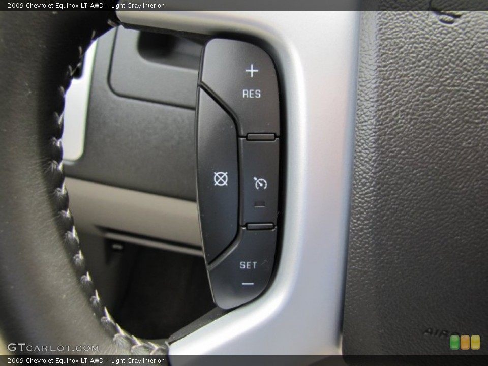 Light Gray Interior Controls for the 2009 Chevrolet Equinox LT AWD #50362431