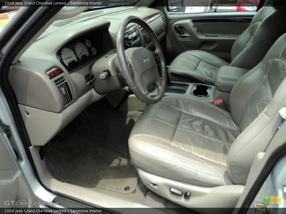 Sandstone Interior Photo for the 2004 Jeep Grand Cherokee Limited #50362486