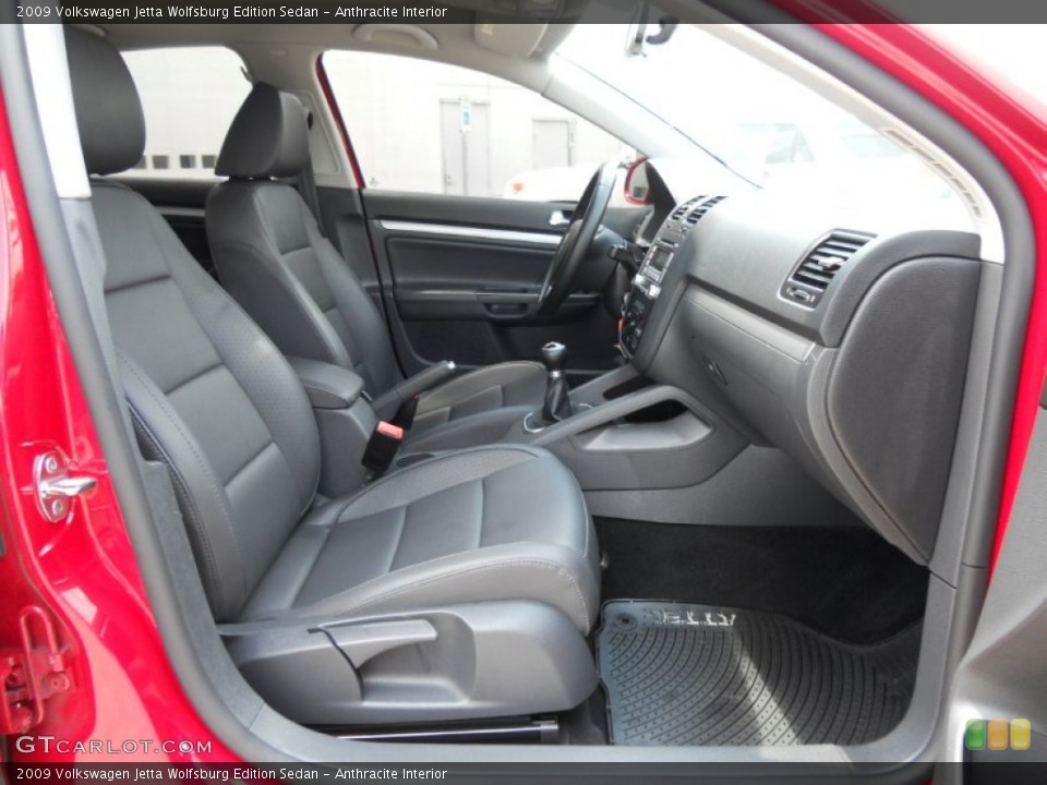 Anthracite Interior Photo for the 2009 Volkswagen Jetta Wolfsburg Edition Sedan #50367054