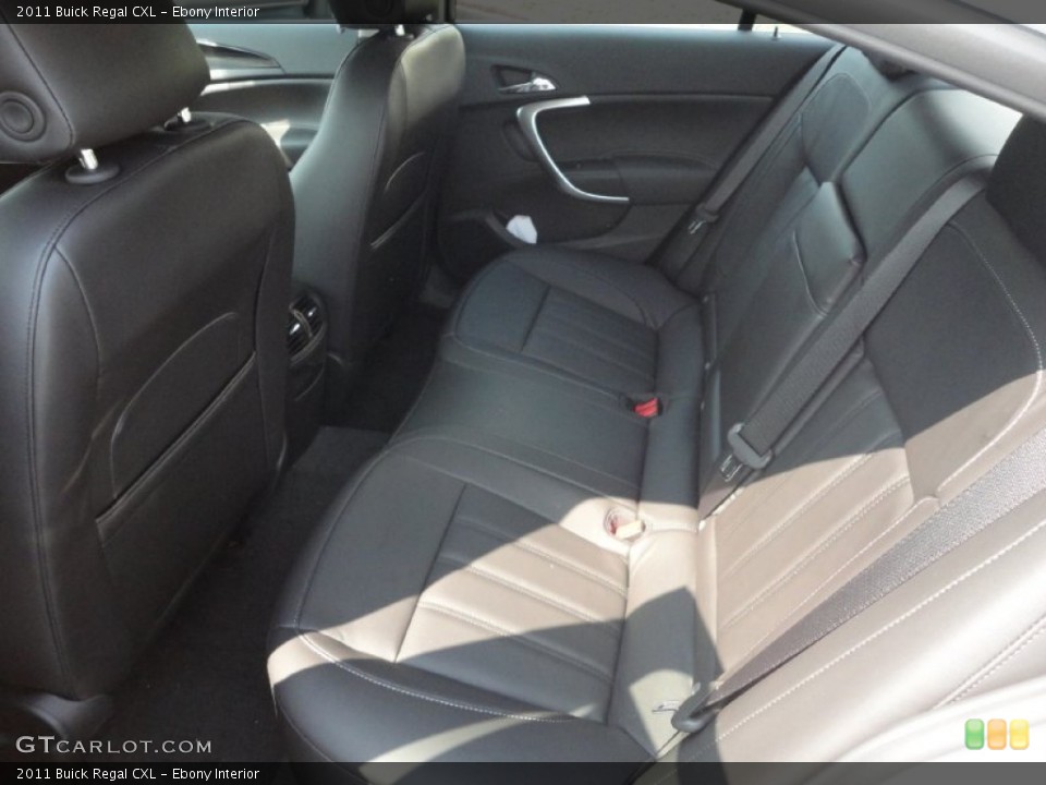 Ebony Interior Photo for the 2011 Buick Regal CXL #50372361