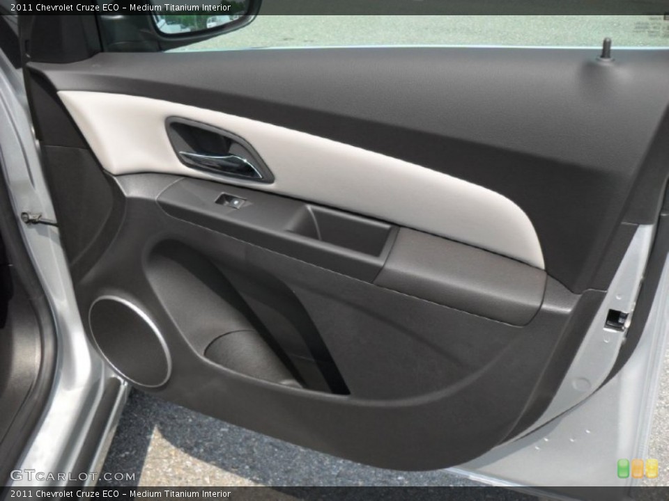 Medium Titanium Interior Door Panel for the 2011 Chevrolet Cruze ECO #50375034