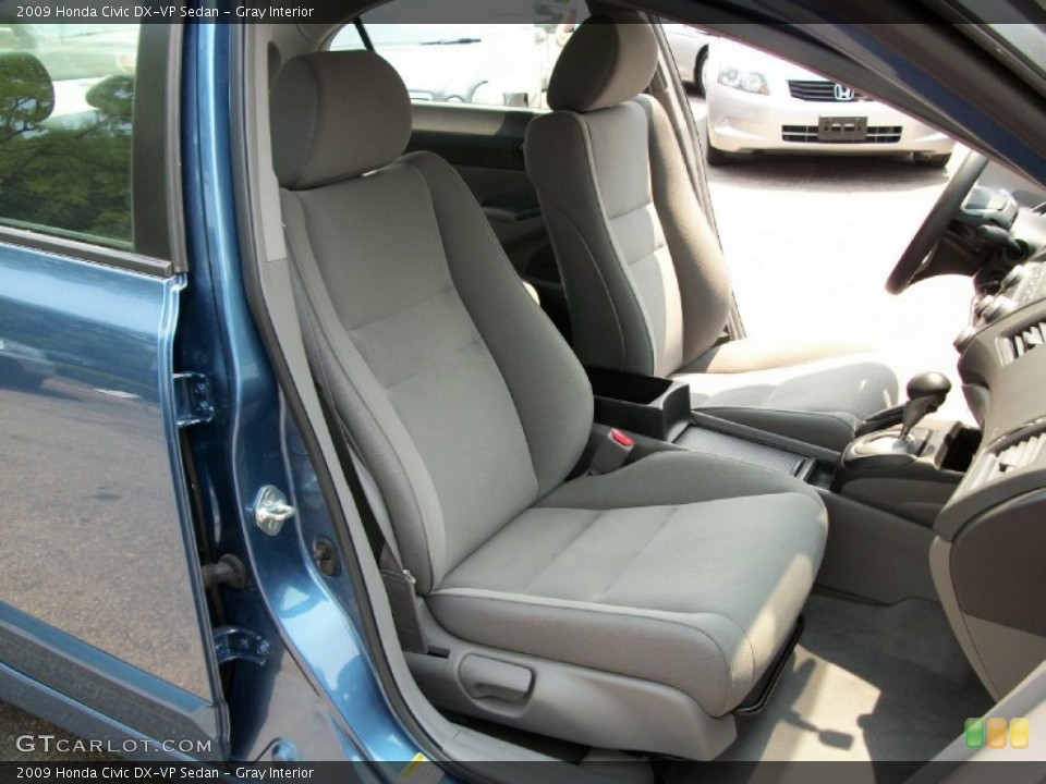 Gray Interior Photo for the 2009 Honda Civic DX-VP Sedan #50376108