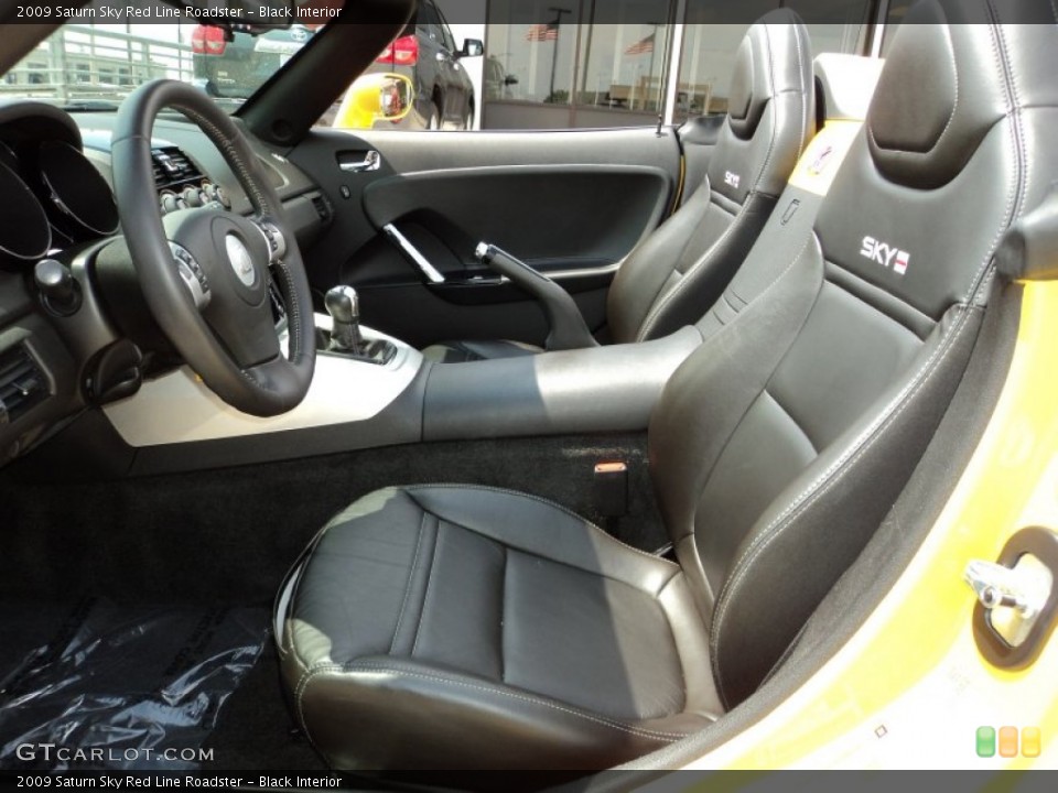 Black Interior Photo for the 2009 Saturn Sky Red Line Roadster #50376490