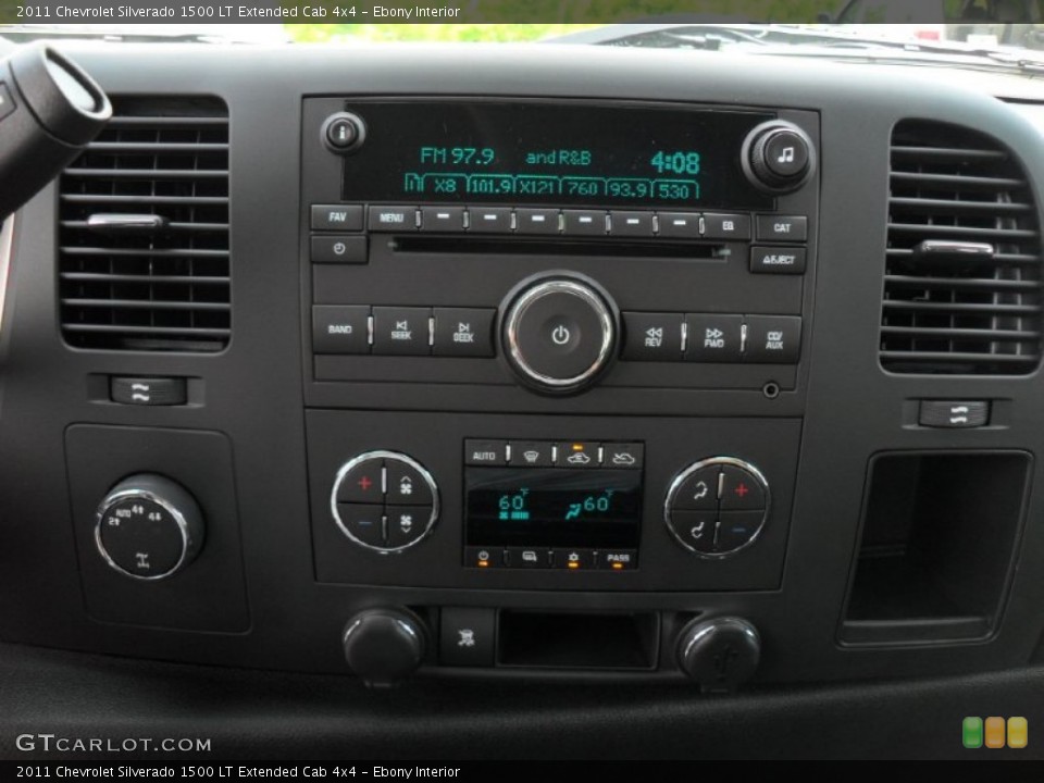 Ebony Interior Controls for the 2011 Chevrolet Silverado 1500 LT Extended Cab 4x4 #50376666