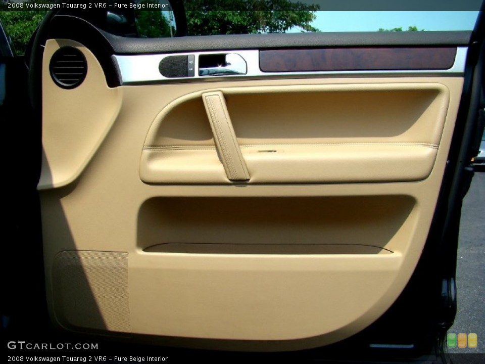Pure Beige Interior Door Panel for the 2008 Volkswagen Touareg 2 VR6 #50376899