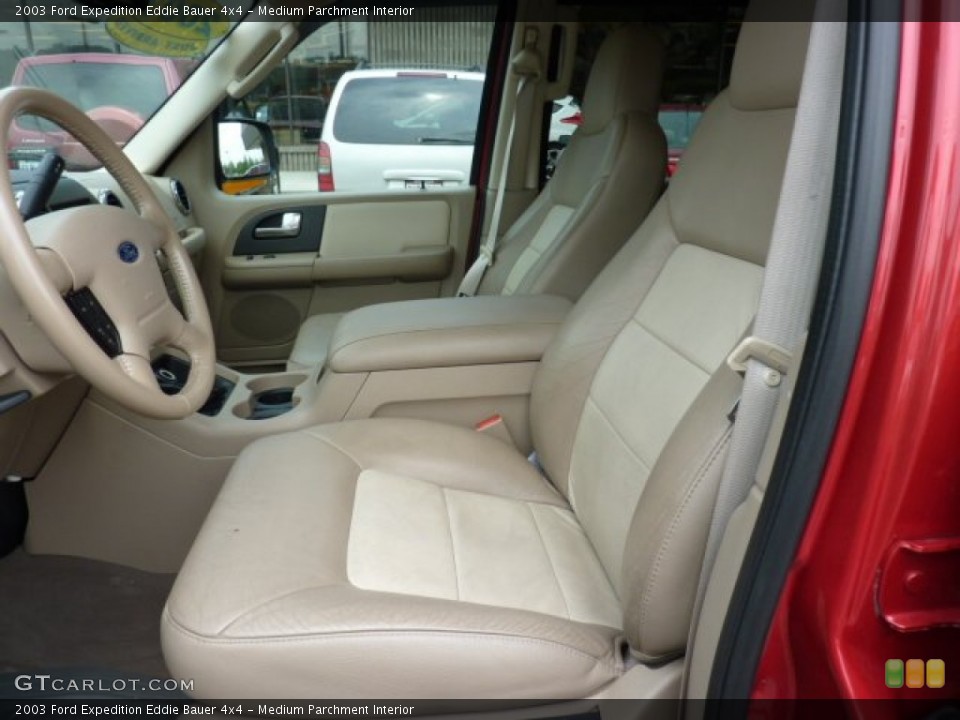 Medium Parchment Interior Photo for the 2003 Ford Expedition Eddie Bauer 4x4 #50386245