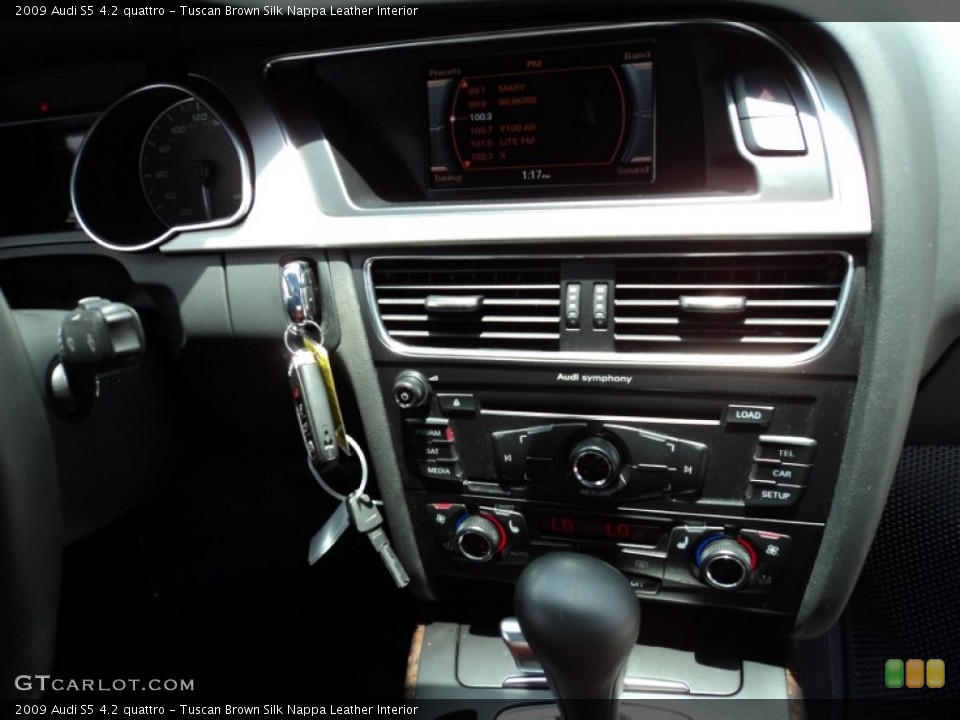Tuscan Brown Silk Nappa Leather Interior Controls for the 2009 Audi S5 4.2 quattro #50389956