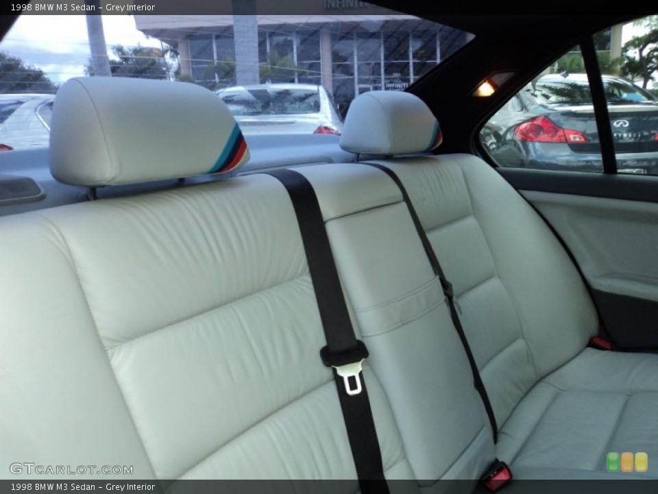 Grey Interior Photo for the 1998 BMW M3 Sedan #50391858