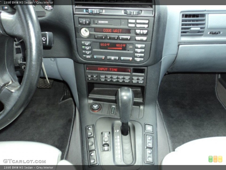 Grey Interior Controls for the 1998 BMW M3 Sedan #50391903