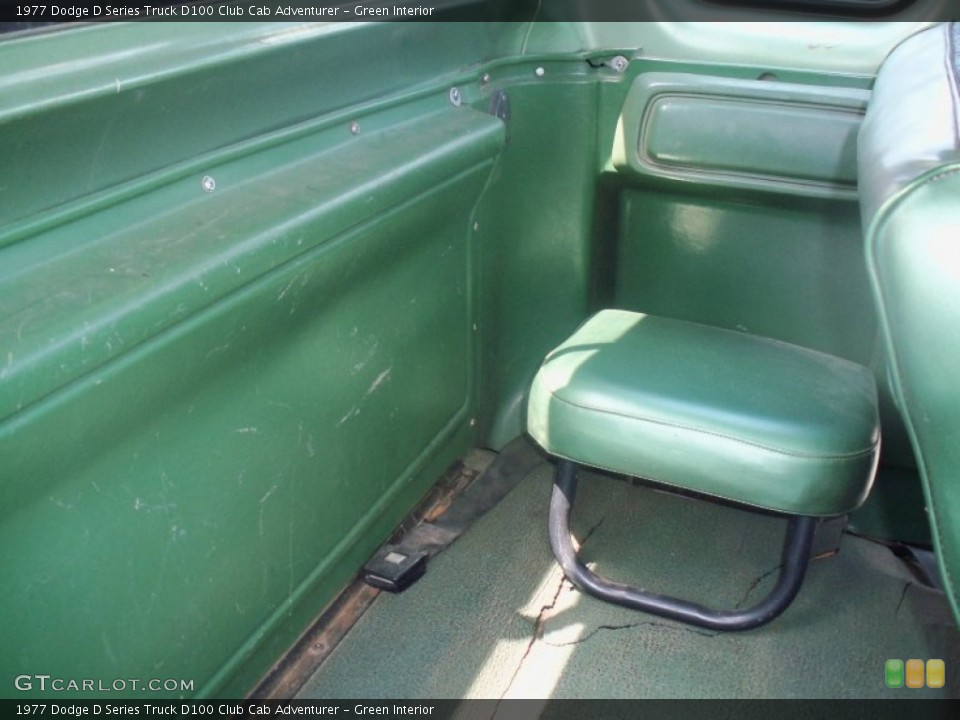 Green Interior Photo for the 1977 Dodge D Series Truck D100 Club Cab Adventurer #50393943