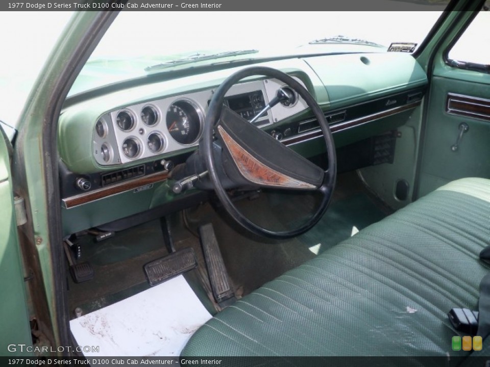 Green Interior Photo for the 1977 Dodge D Series Truck D100 Club Cab Adventurer #50394174