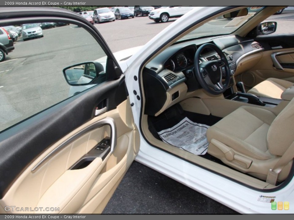Gray Interior Photo for the 2009 Honda Accord EX Coupe #50398669
