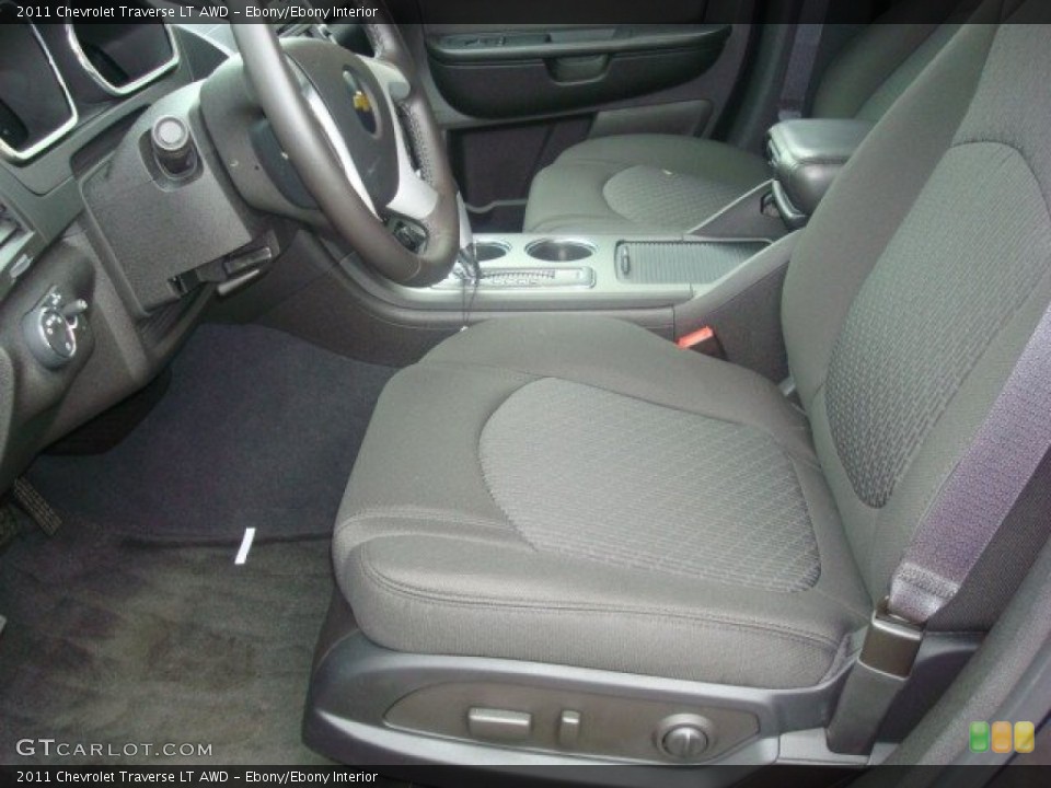 Ebony/Ebony Interior Photo for the 2011 Chevrolet Traverse LT AWD #50406130