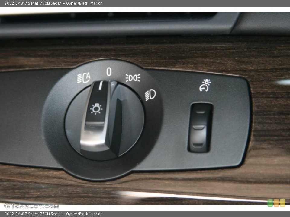 Oyster/Black Interior Controls for the 2012 BMW 7 Series 750Li Sedan #50412281