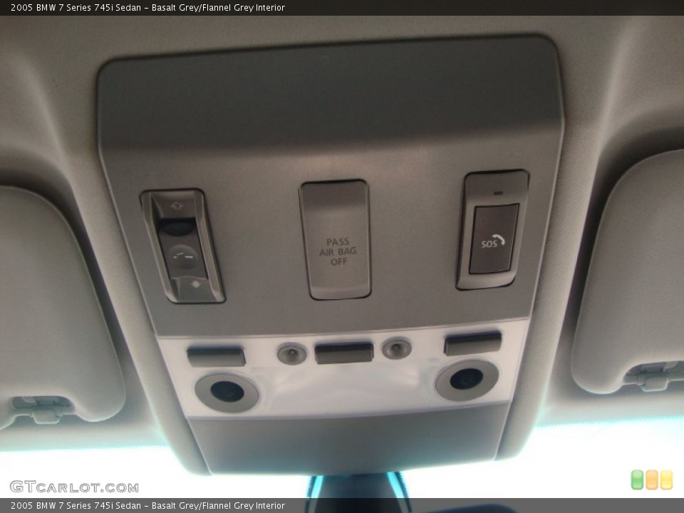 Basalt Grey/Flannel Grey Interior Controls for the 2005 BMW 7 Series 745i Sedan #50412340