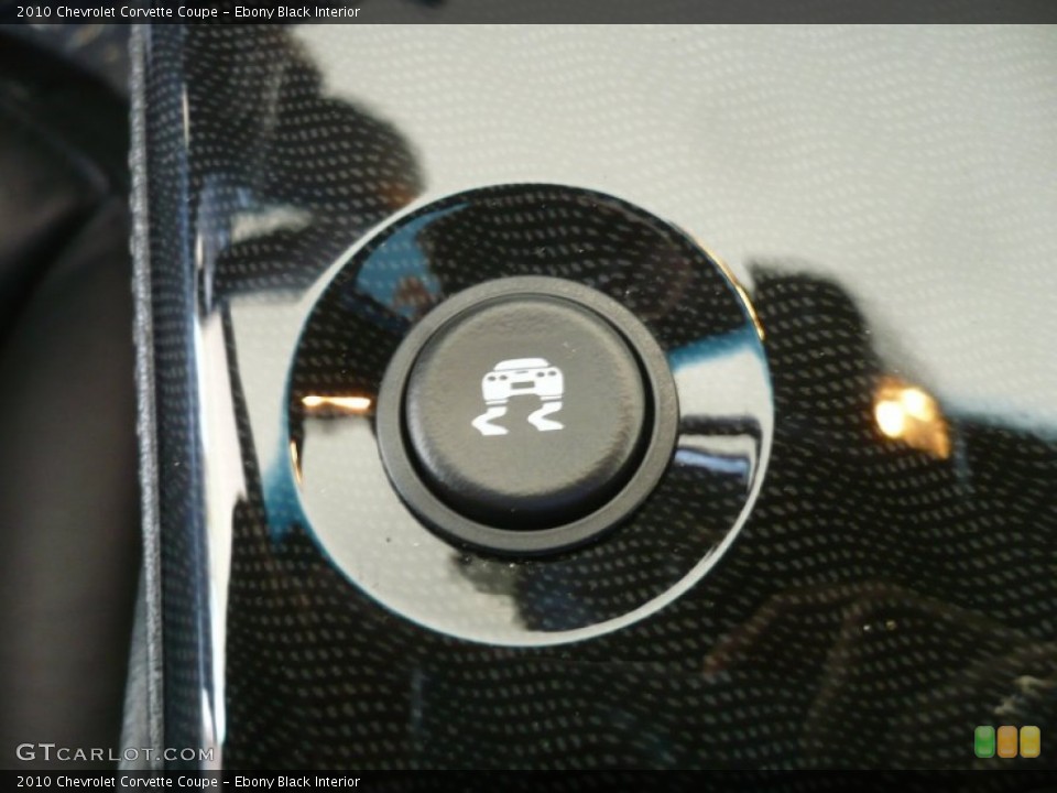 Ebony Black Interior Controls for the 2010 Chevrolet Corvette Coupe #50412790
