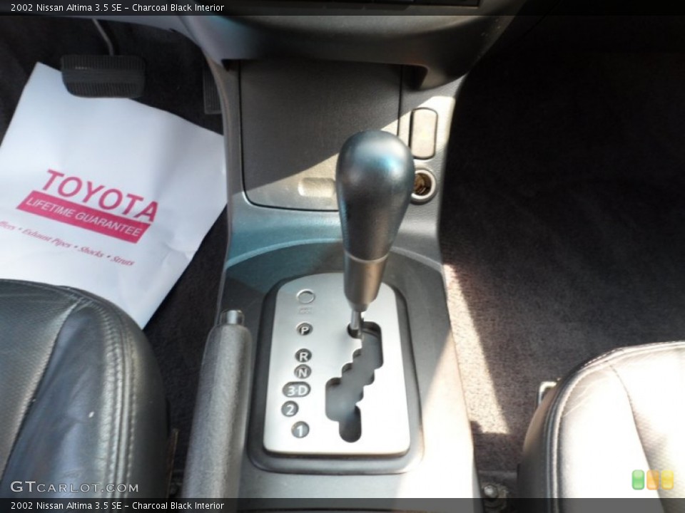 Charcoal Black Interior Transmission for the 2002 Nissan Altima 3.5 SE #50417131