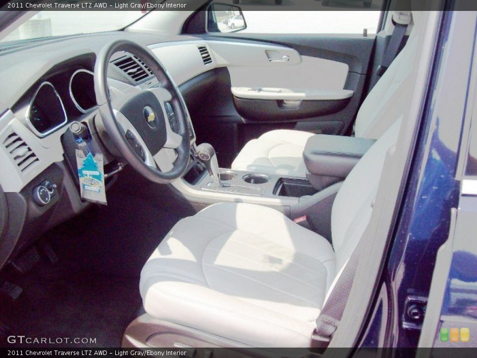 Light Gray/Ebony Interior Photo for the 2011 Chevrolet Traverse LTZ AWD #50423713