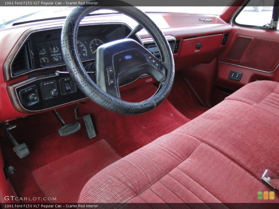 Scarlet Red Interior Photo for the 1991 Ford F150 XLT Regular Cab #50432765