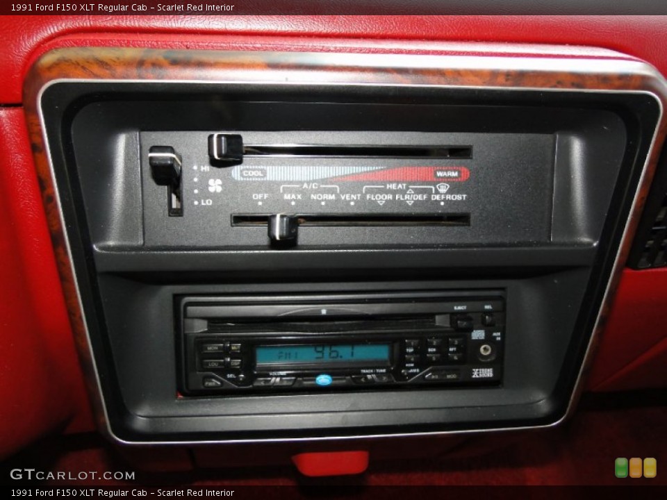 Scarlet Red Interior Controls for the 1991 Ford F150 XLT Regular Cab #50432827