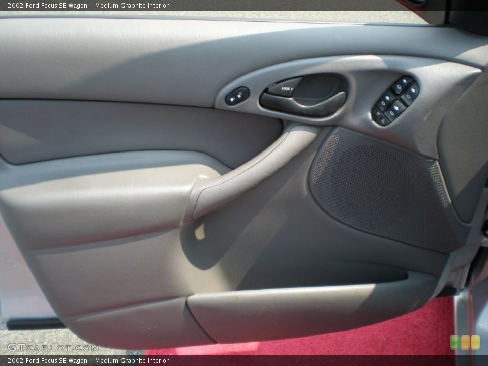 Medium Graphite Interior Door Panel for the 2002 Ford Focus SE Wagon #50433892