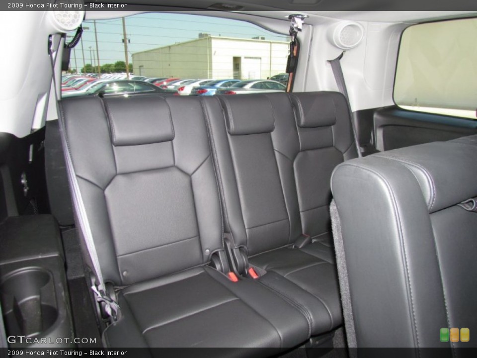 Black Interior Photo for the 2009 Honda Pilot Touring #50447261