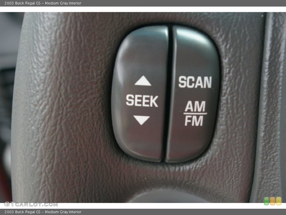Medium Gray Interior Controls for the 2003 Buick Regal GS #50448080