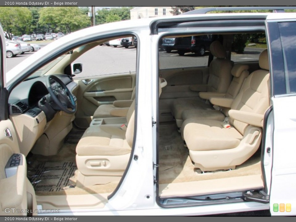 Beige Interior Photo for the 2010 Honda Odyssey EX #50450963