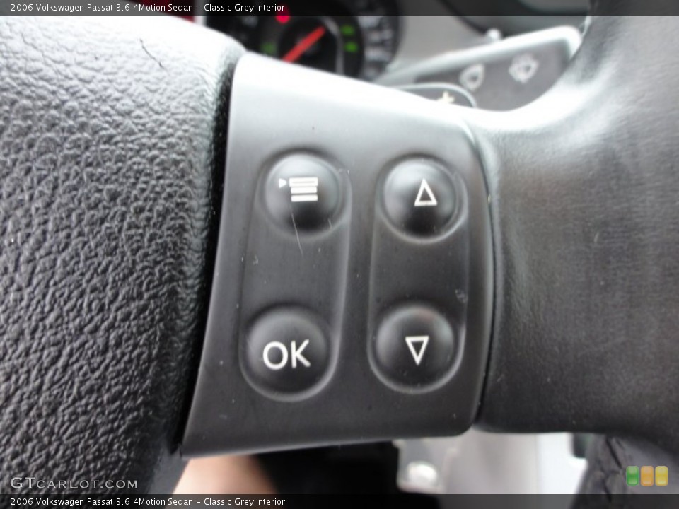 Classic Grey Interior Controls for the 2006 Volkswagen Passat 3.6 4Motion Sedan #50453951