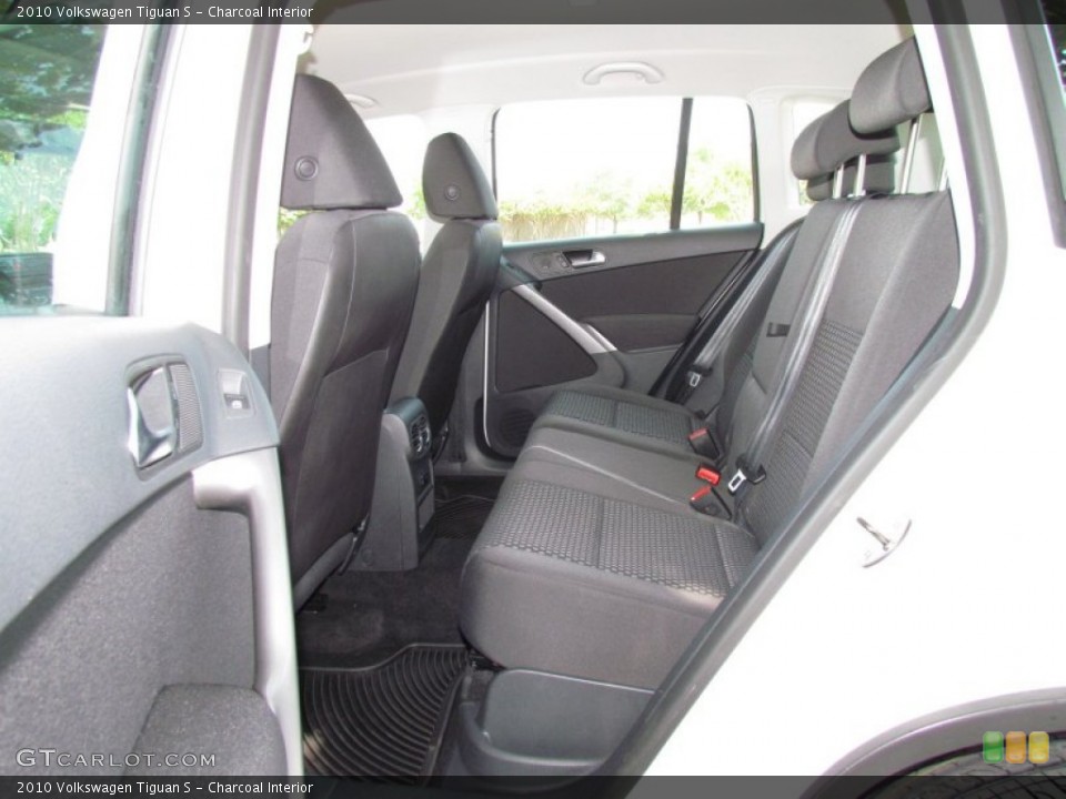 Charcoal Interior Photo for the 2010 Volkswagen Tiguan S #50456944