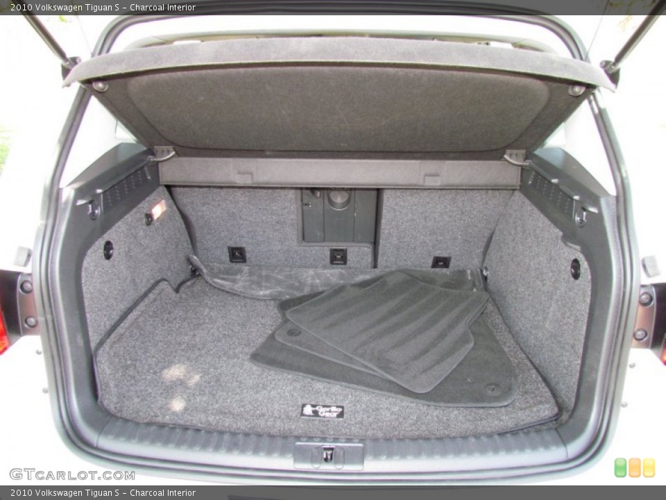 Charcoal Interior Trunk for the 2010 Volkswagen Tiguan S #50457038