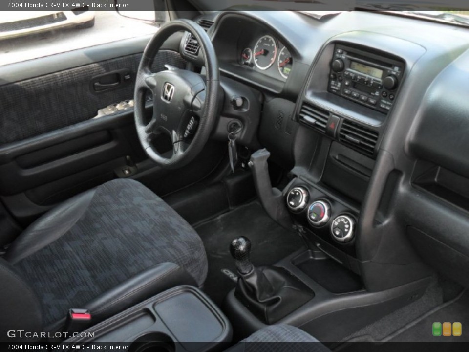 Black Interior Photo for the 2004 Honda CR-V LX 4WD #50457620