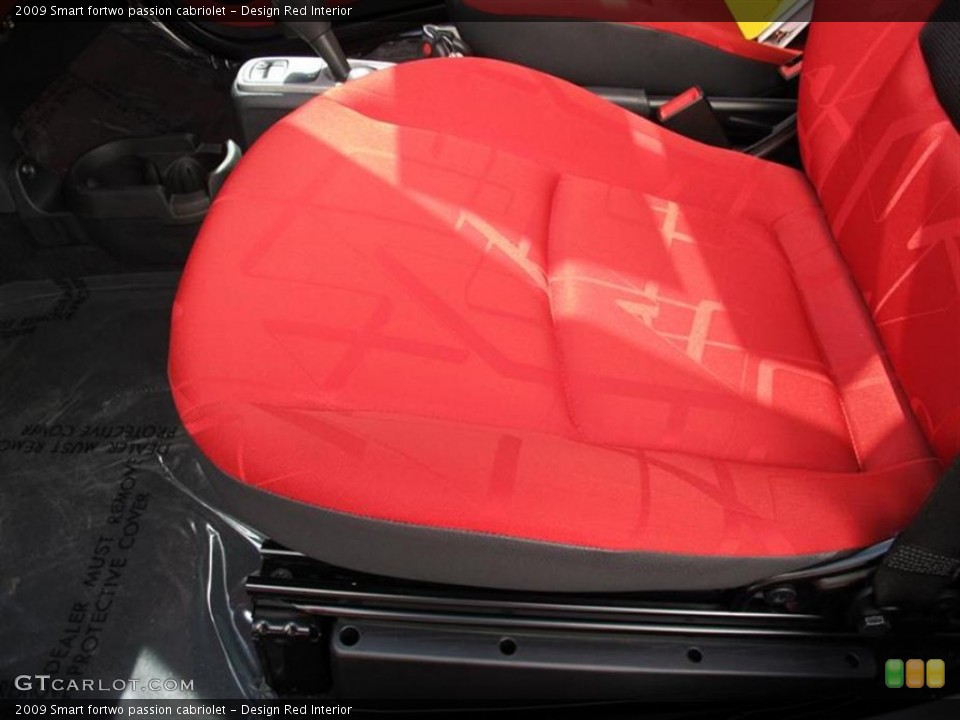 Design Red Interior Photo for the 2009 Smart fortwo passion cabriolet #50457862