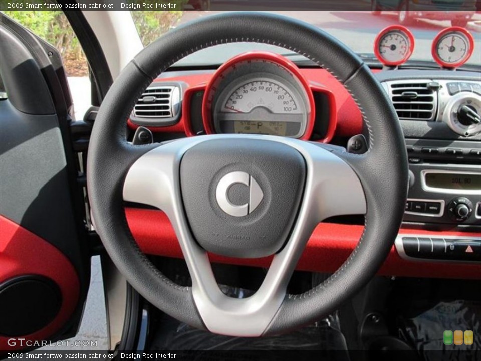 Design Red Interior Steering Wheel for the 2009 Smart fortwo passion cabriolet #50457875